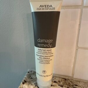 New Aveda Damage Remedy Daily Hair Repair